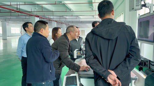 Het laatste nieuws van het bedrijf over Top 10 Schoen Snijmachines Fabrikanten